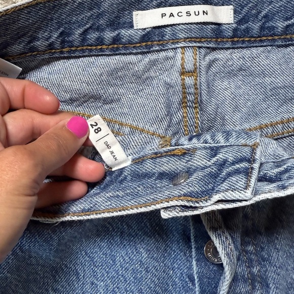 PacSun Dad Jeans Size 28 High Waist Straight Leg Distressed Hem - Picture 2 of 7